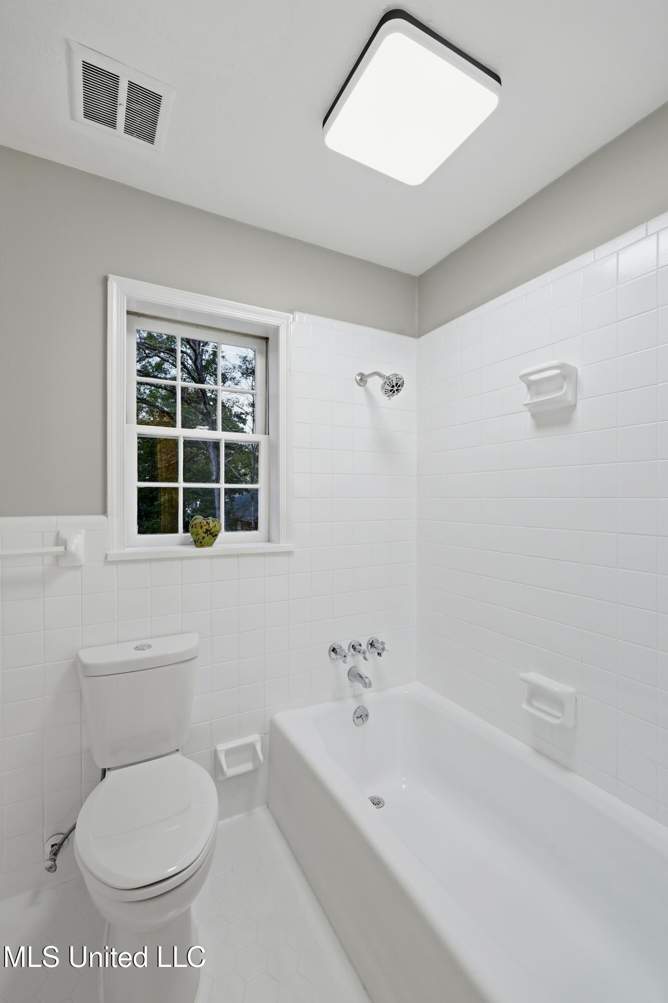 2040 Brecon Drive Property Photo 46