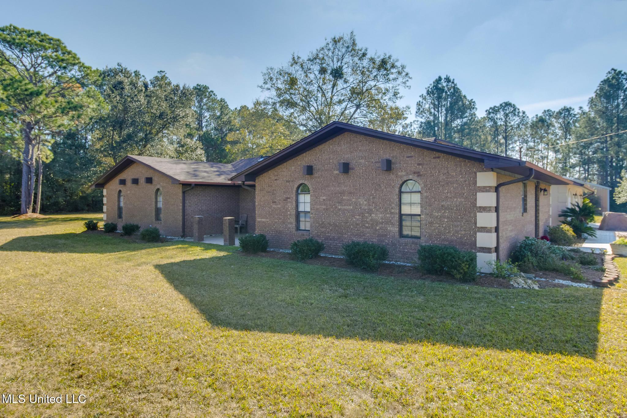 13400 Arguelles Road Property Photo 2