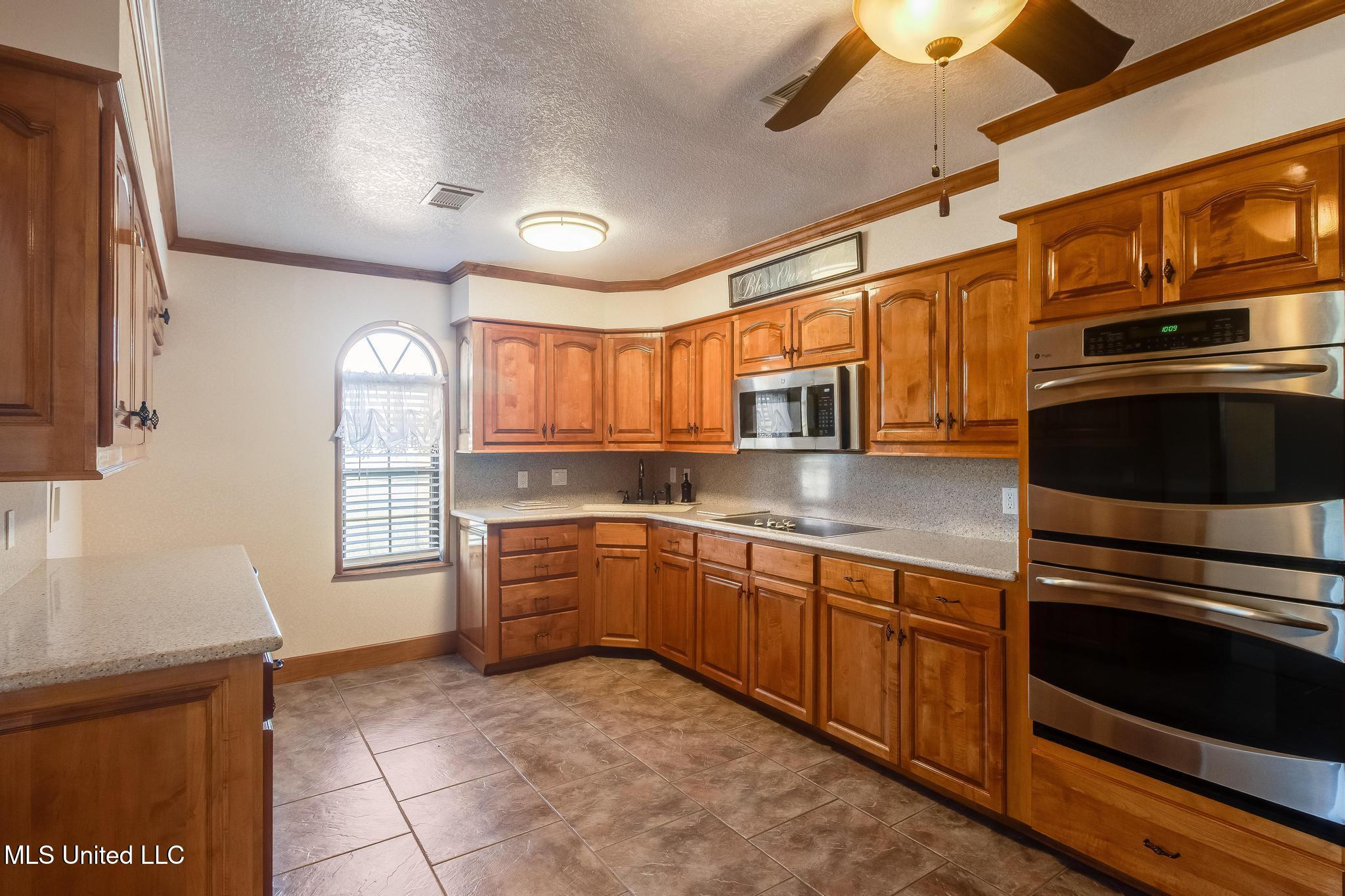 13400 Arguelles Road Property Photo 5