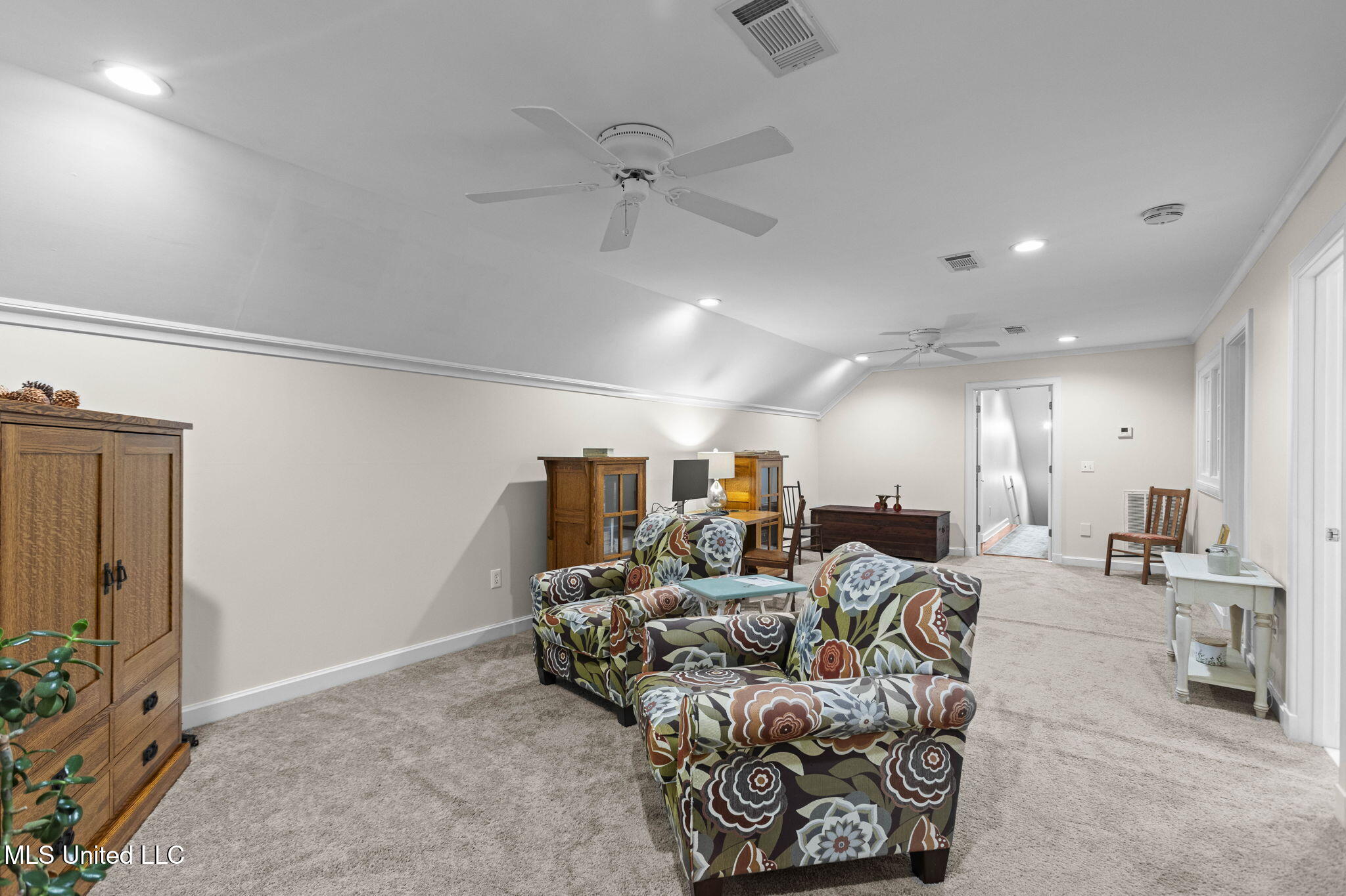 108 Cove Lane Property Photo 45