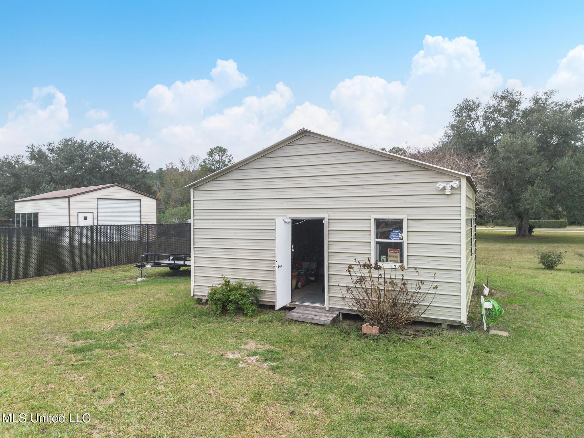 3 Laurel Grove Drive Property Photo 24