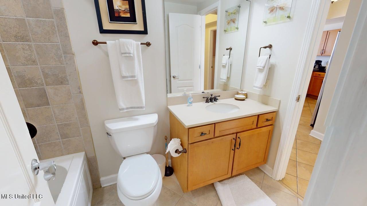 1200 Beach Drive Property Photo 18