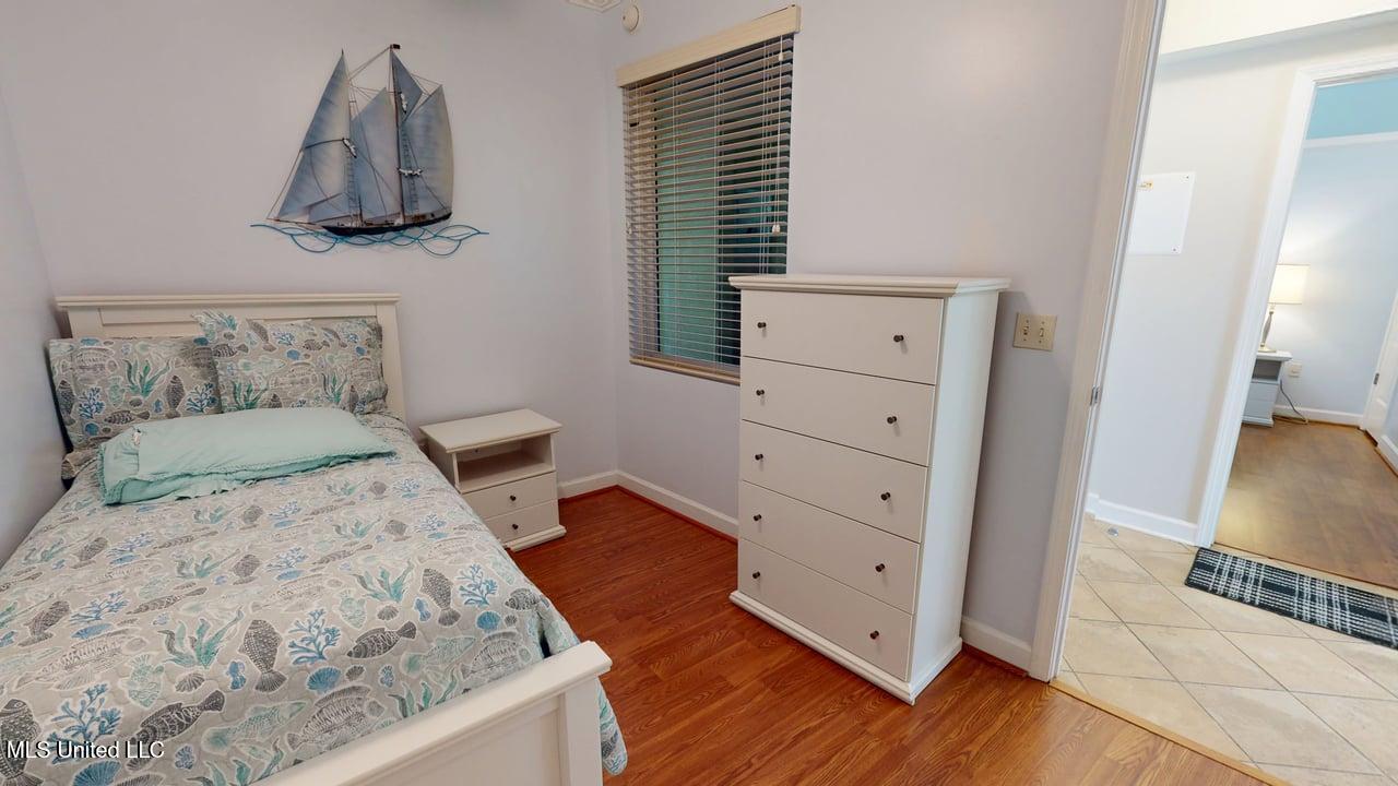 1200 Beach Drive Property Photo 20