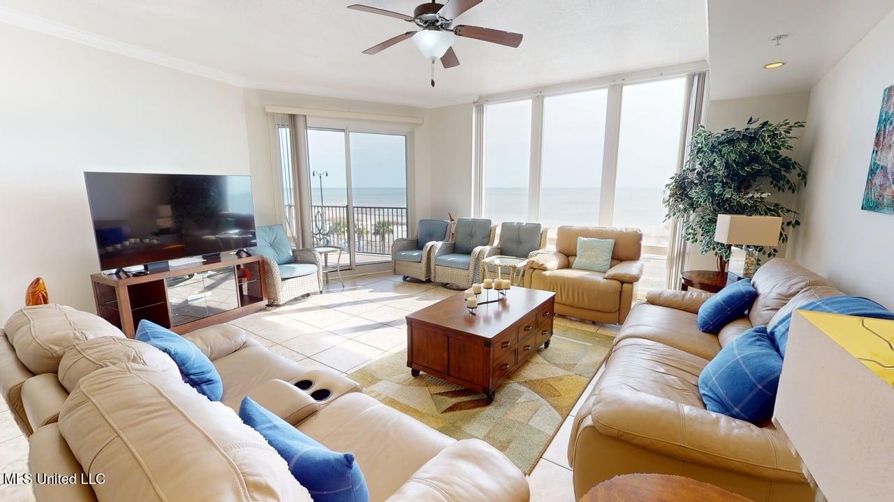 1200 Beach Drive Property Photo 28