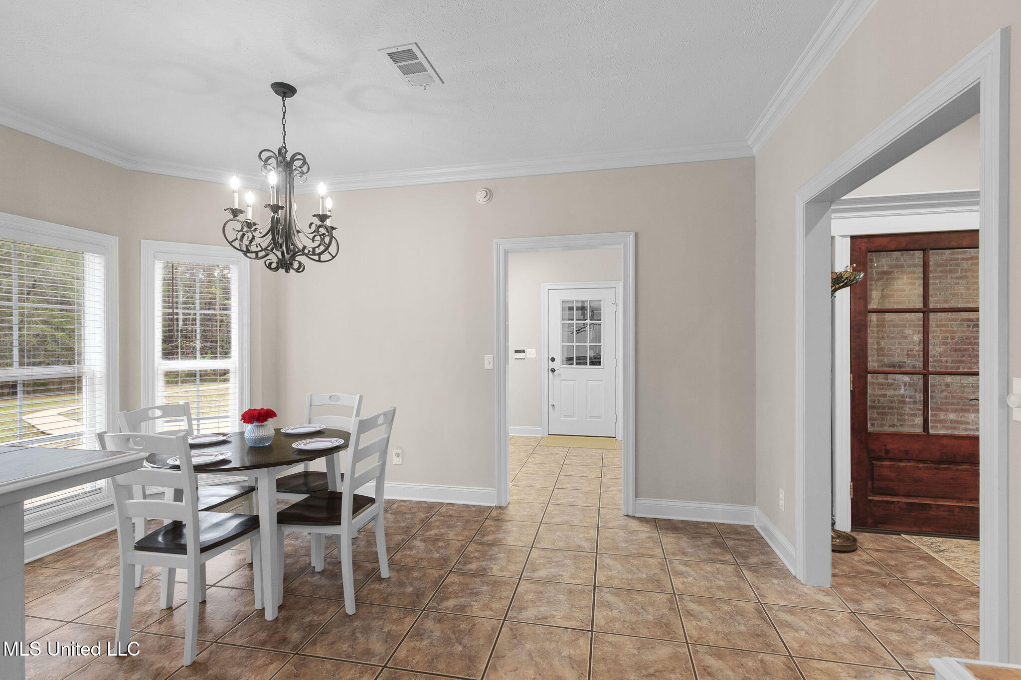 113 Allenwood Drive Property Photo 27