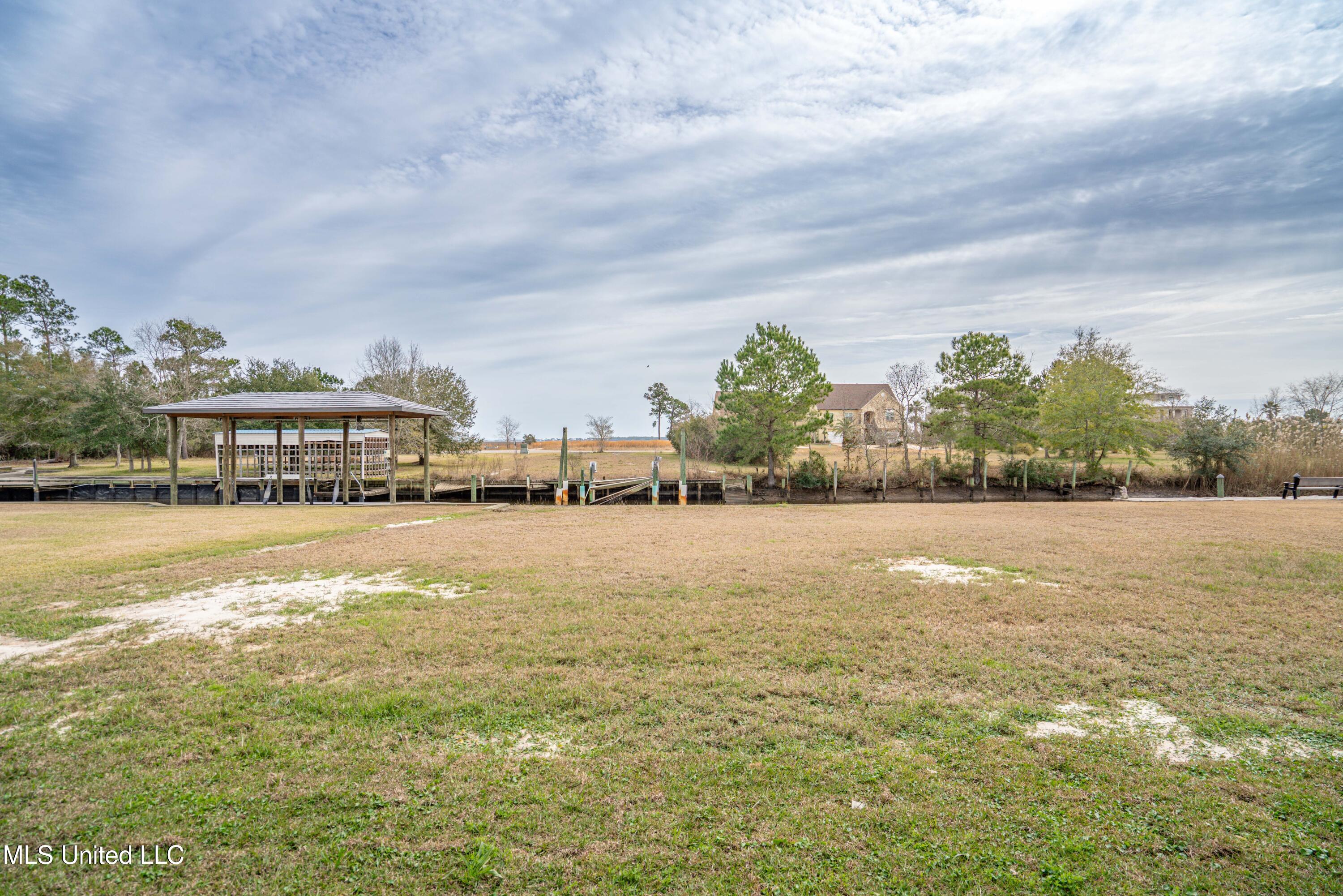 1324 Enos Street Property Photo 13