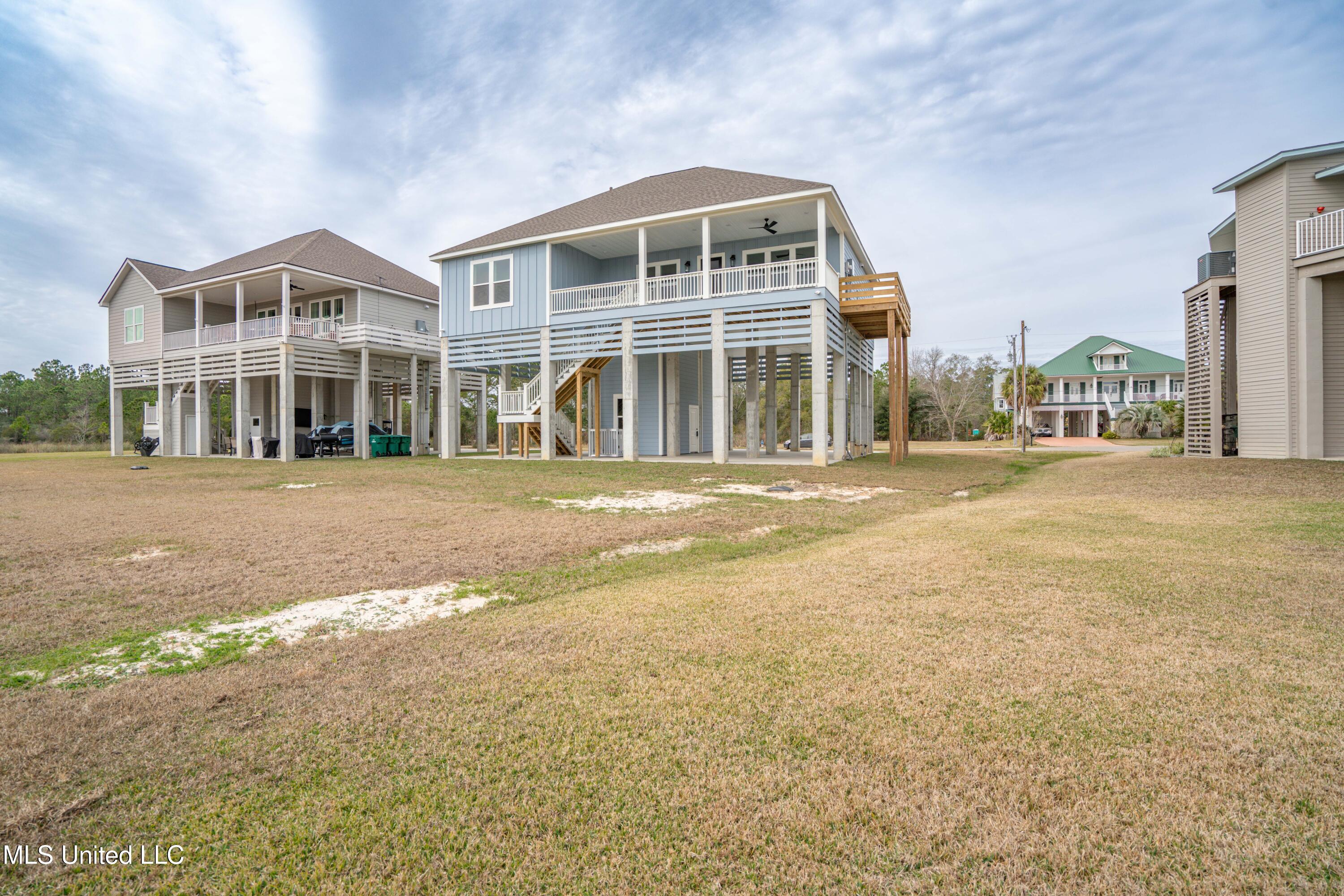 1324 Enos Street Property Photo 15