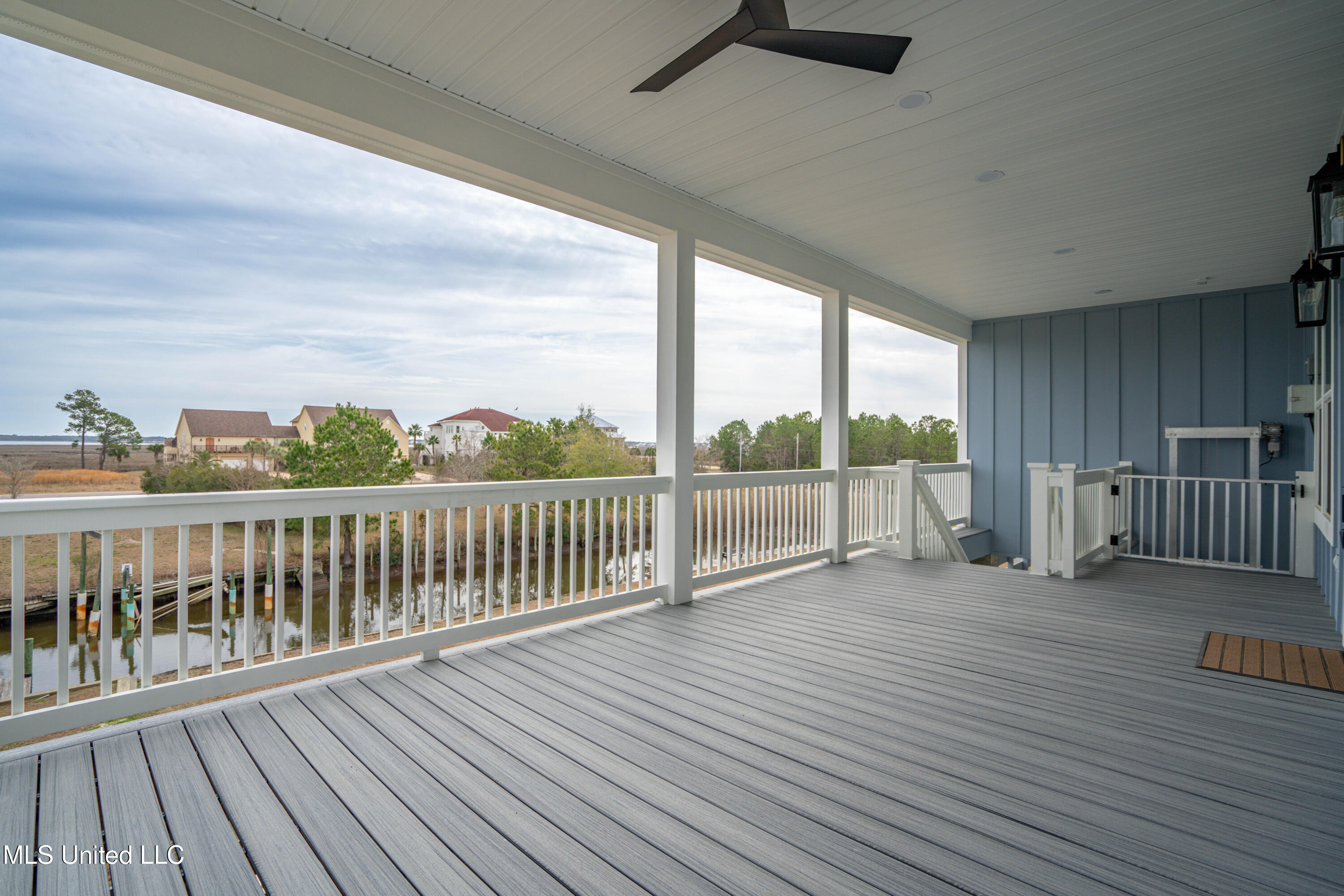 1324 Enos Street Property Photo 20