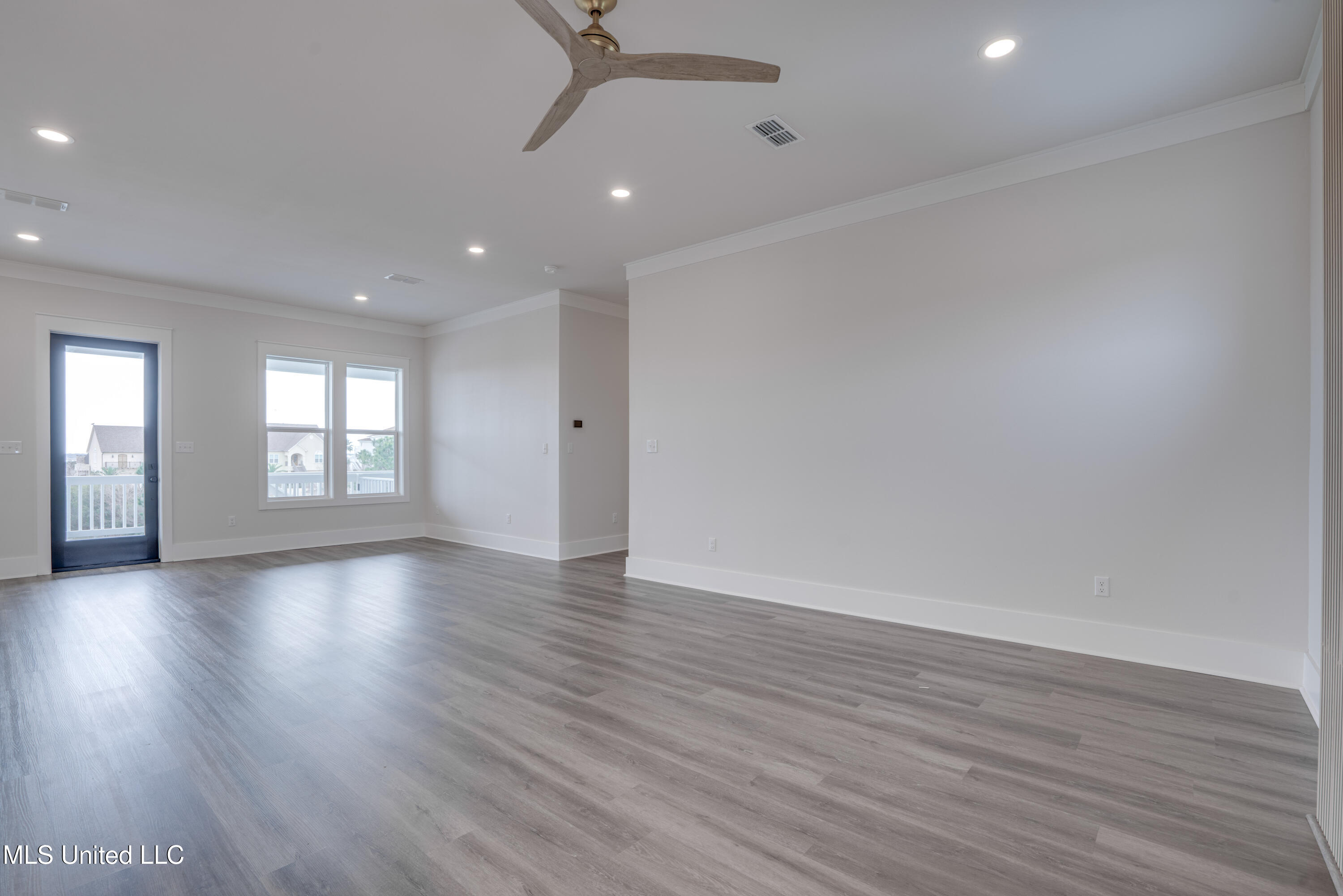 1324 Enos Street Property Photo 25