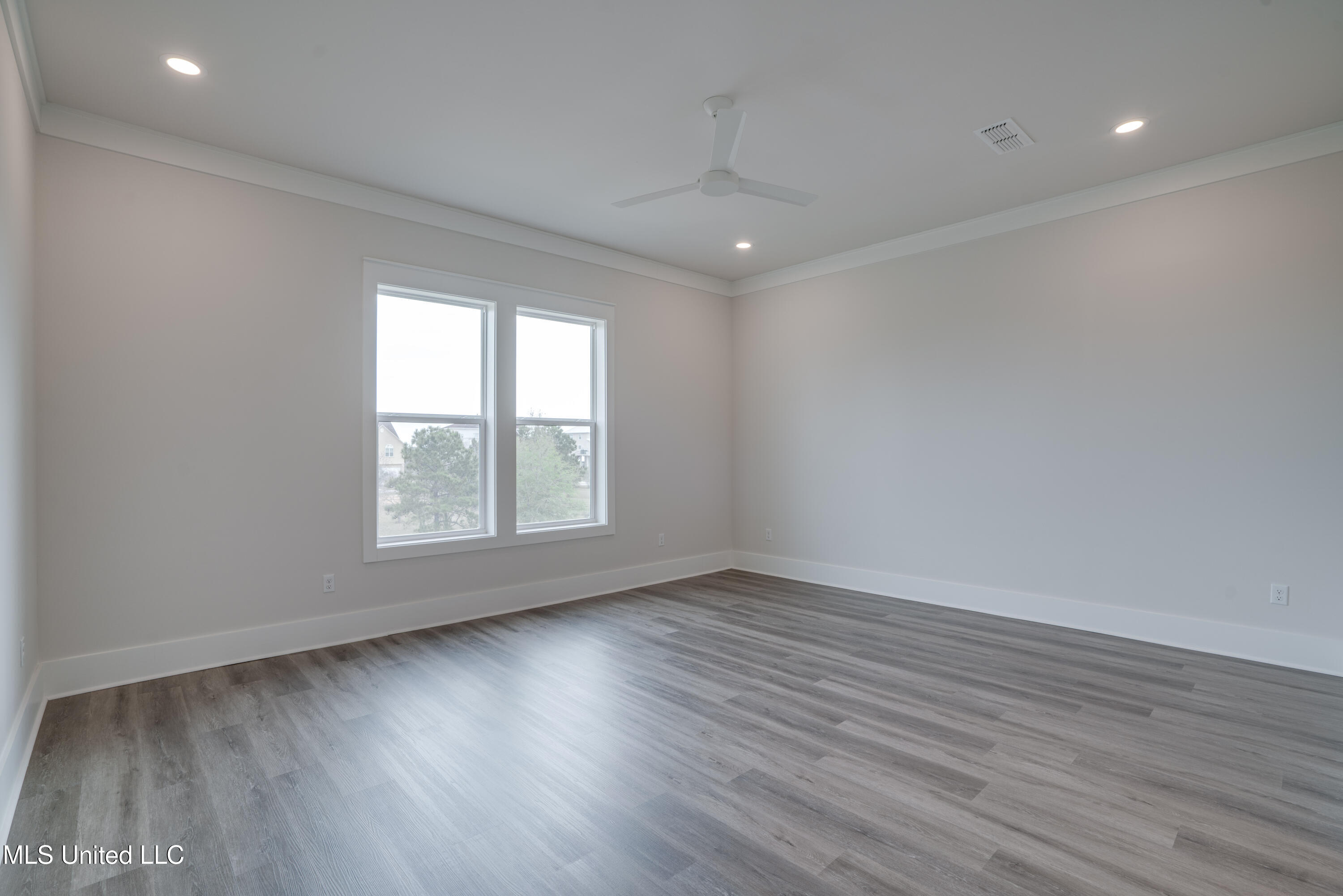 1324 Enos Street Property Photo 43