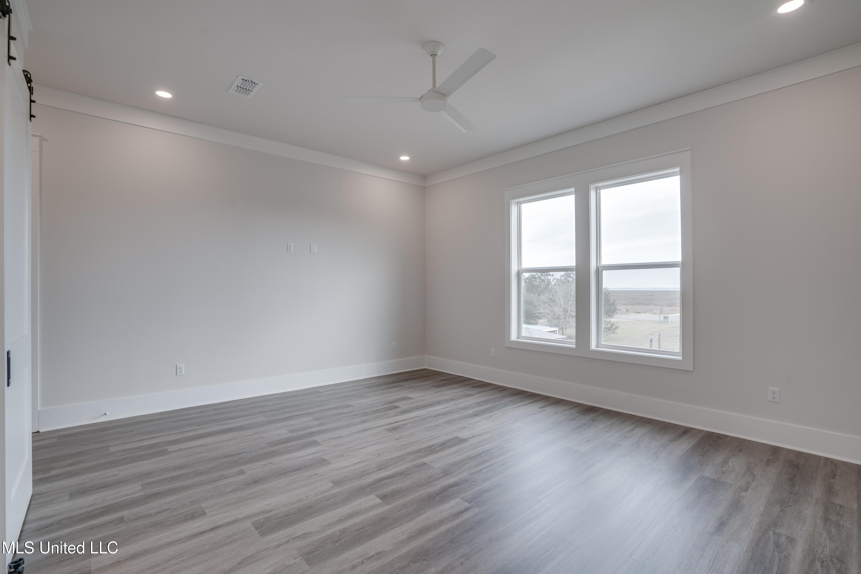 1324 Enos Street Property Photo 44