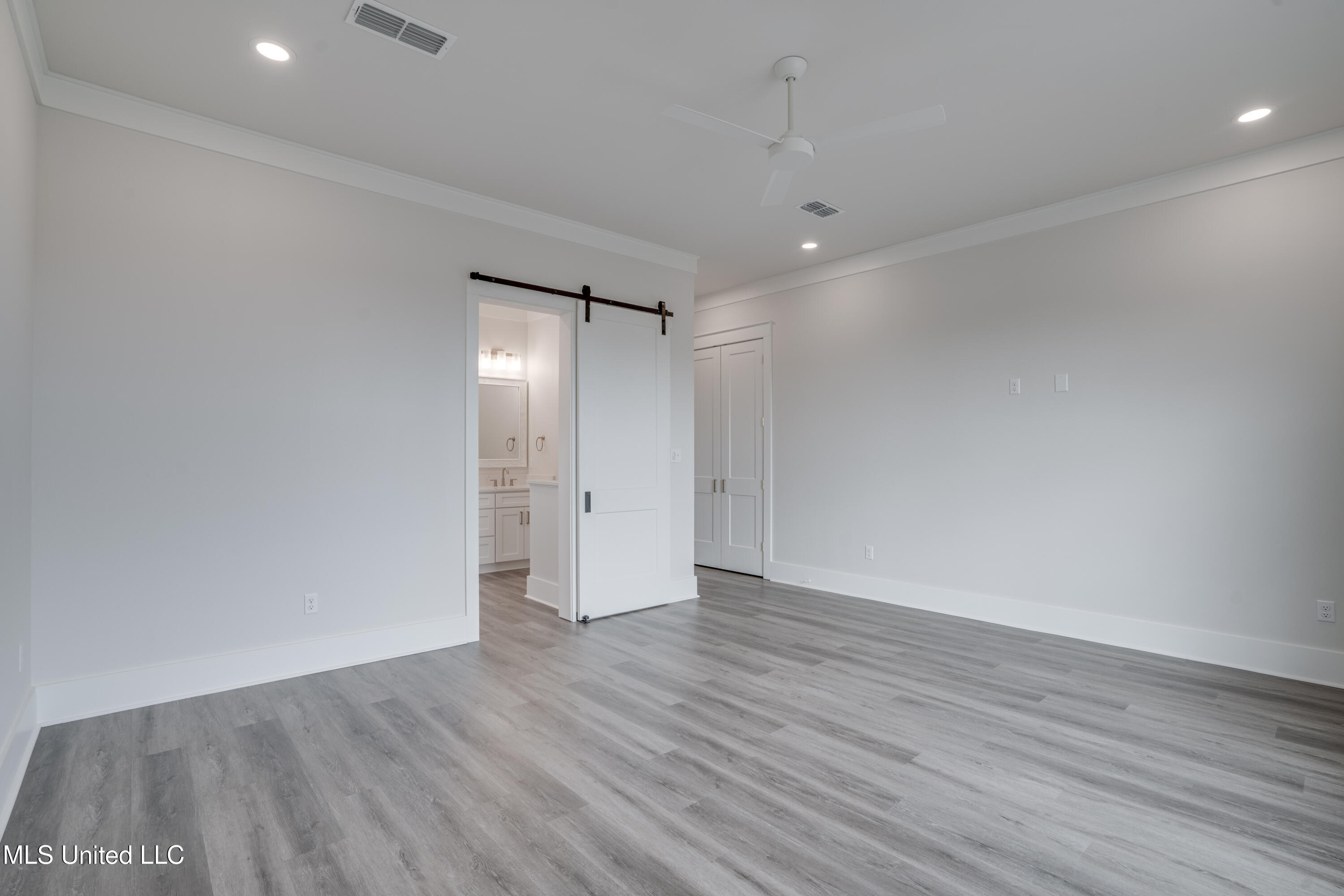 1324 Enos Street Property Photo 45