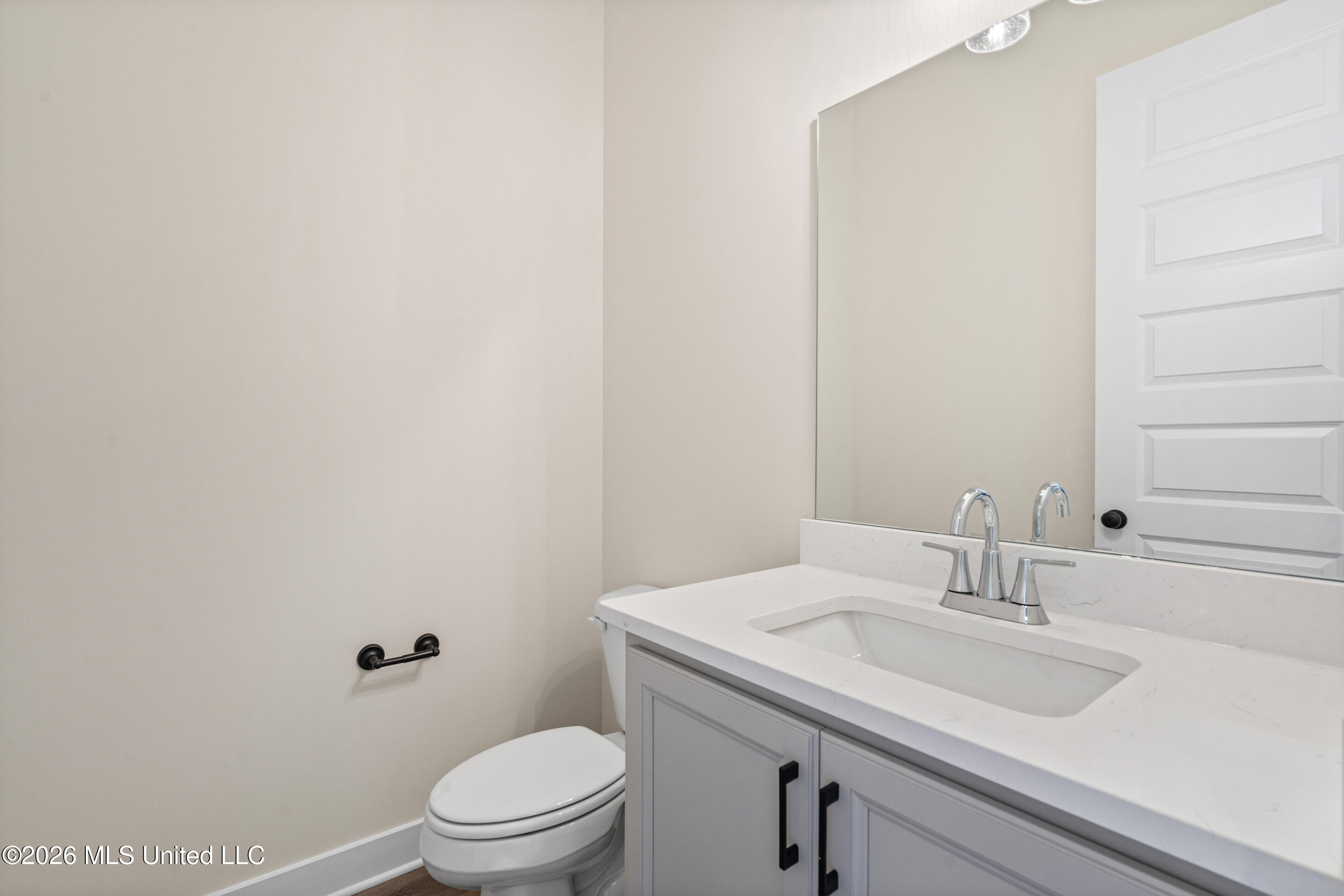 5049 S River Grove Lane Property Photo 10