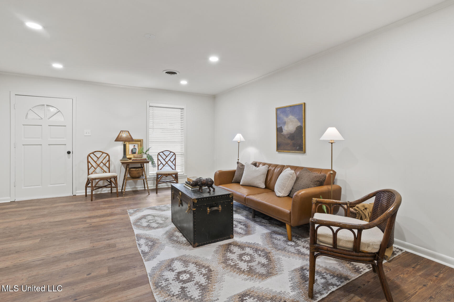 708 Tanglewood Drive Property Photo 4