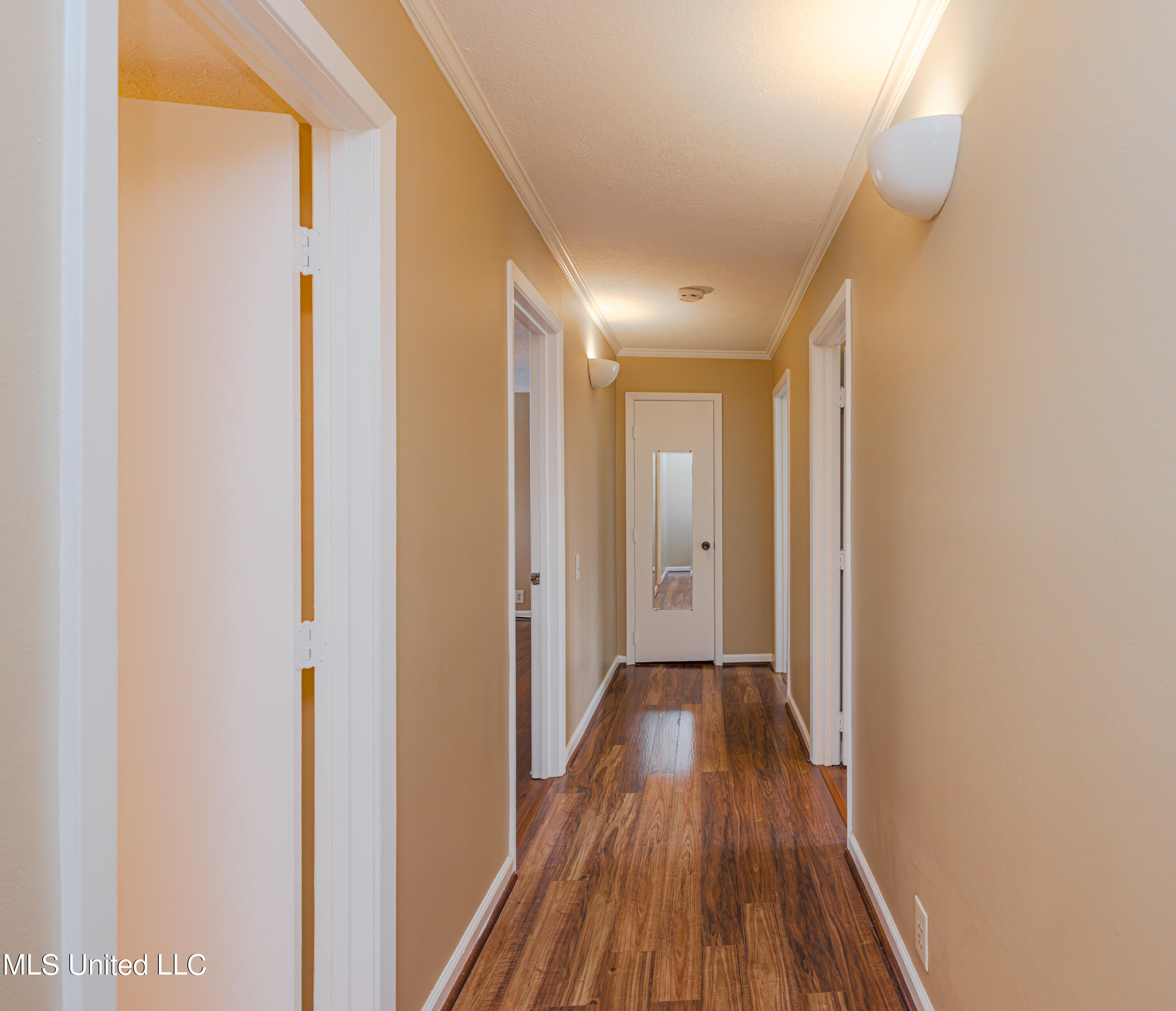418 Lakebend Place Property Photo 19
