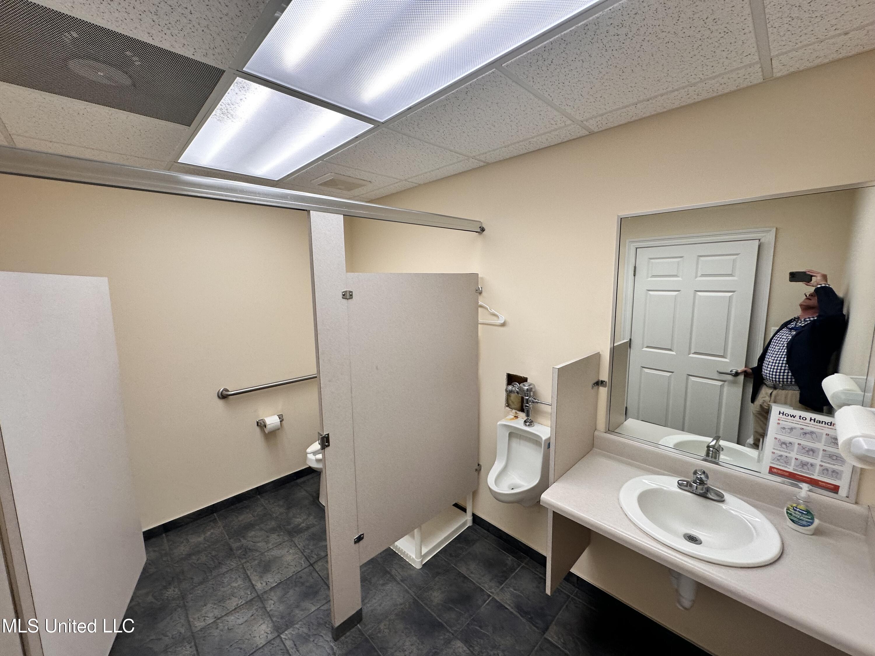 4509 Hospital Road Property Photo 25