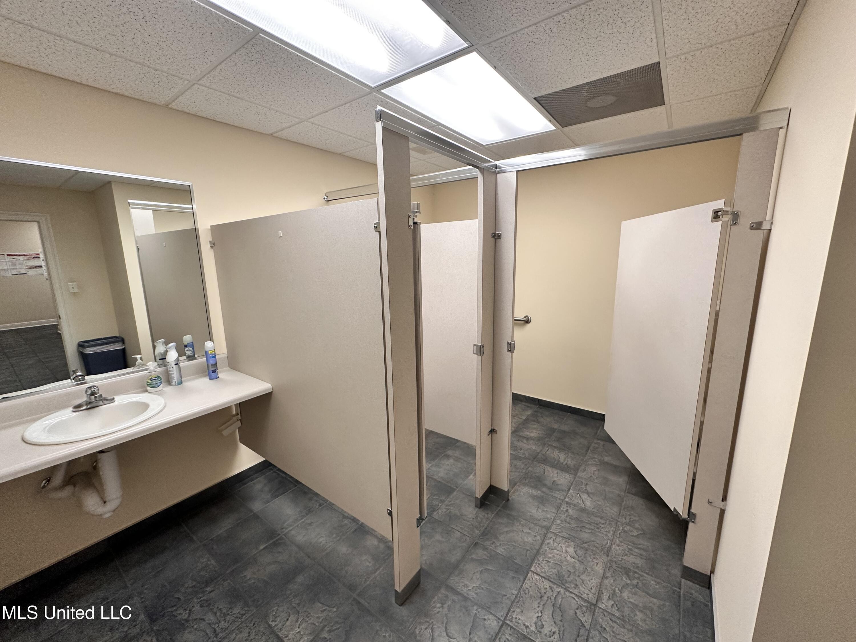 4509 Hospital Road Property Photo 27