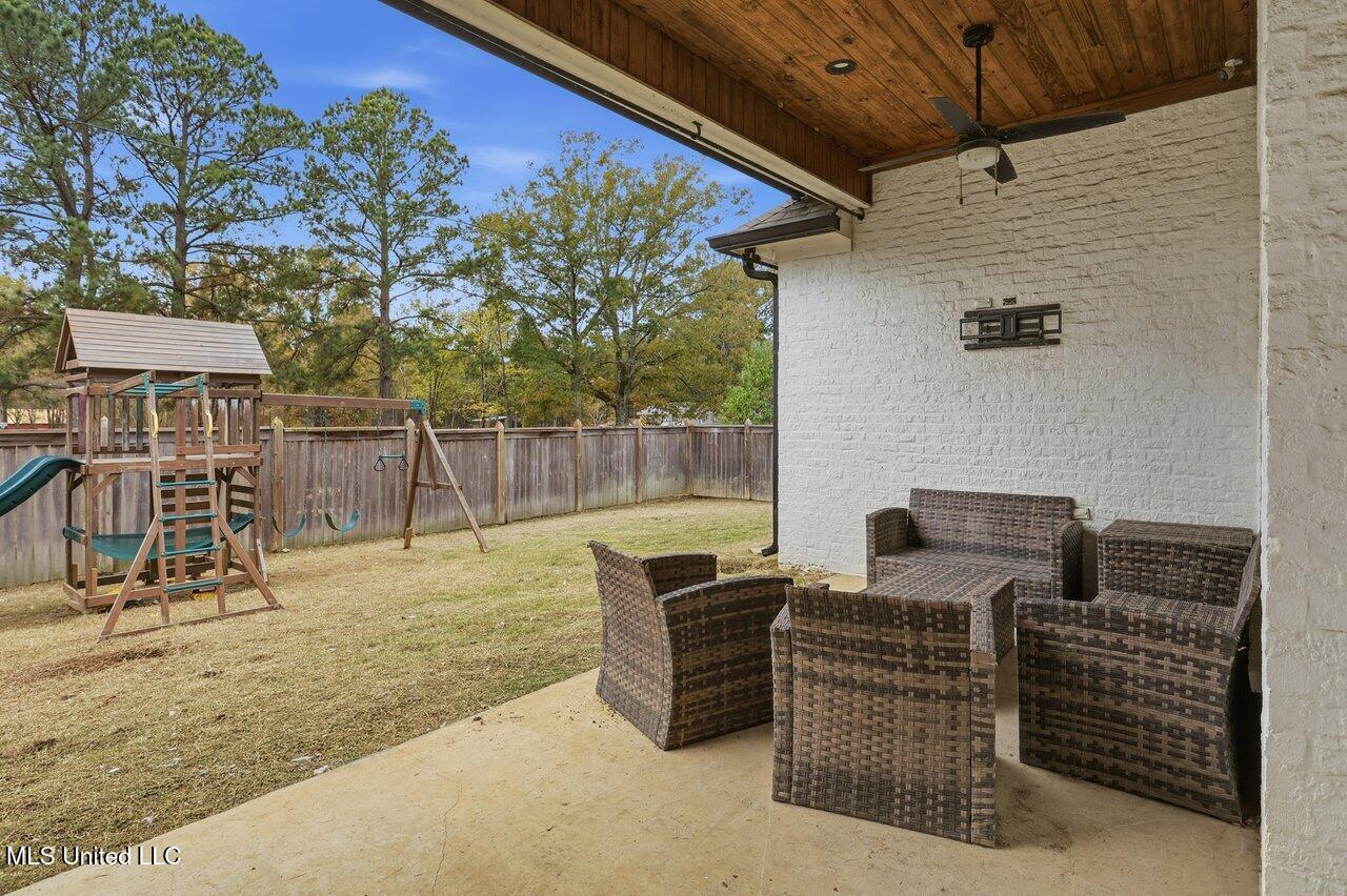 246 Arbor Trail Property Photo 37