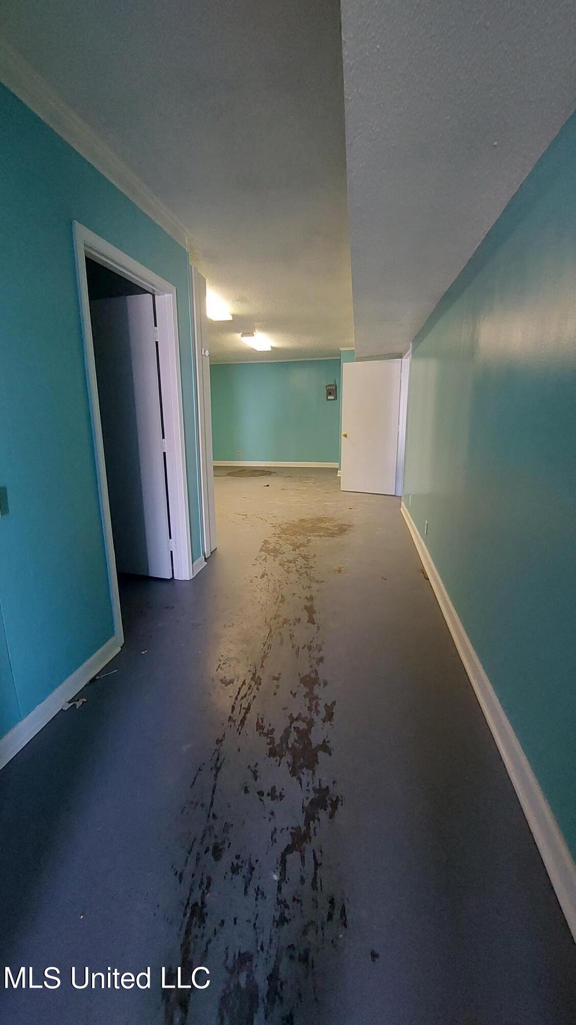 1809 Pass Road Property Photo 10