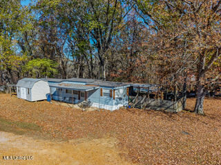 352 Coles Point Road Property Photo 1