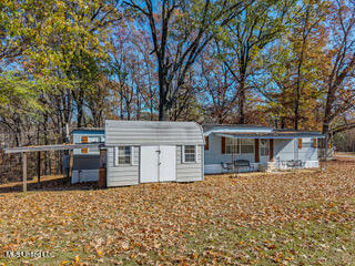 352 Coles Point Road Property Photo 2