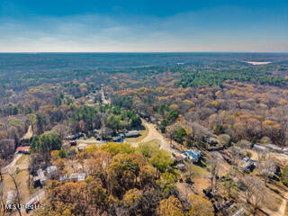 352 Coles Point Road Property Photo 8