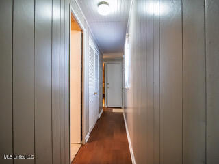 352 Coles Point Road Property Photo 21