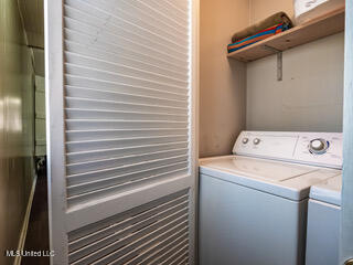 352 Coles Point Road Property Photo 24
