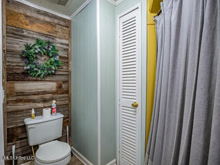 352 Coles Point Road Property Photo 28