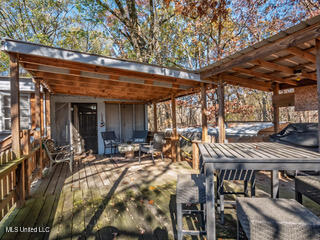 352 Coles Point Road Property Photo 38
