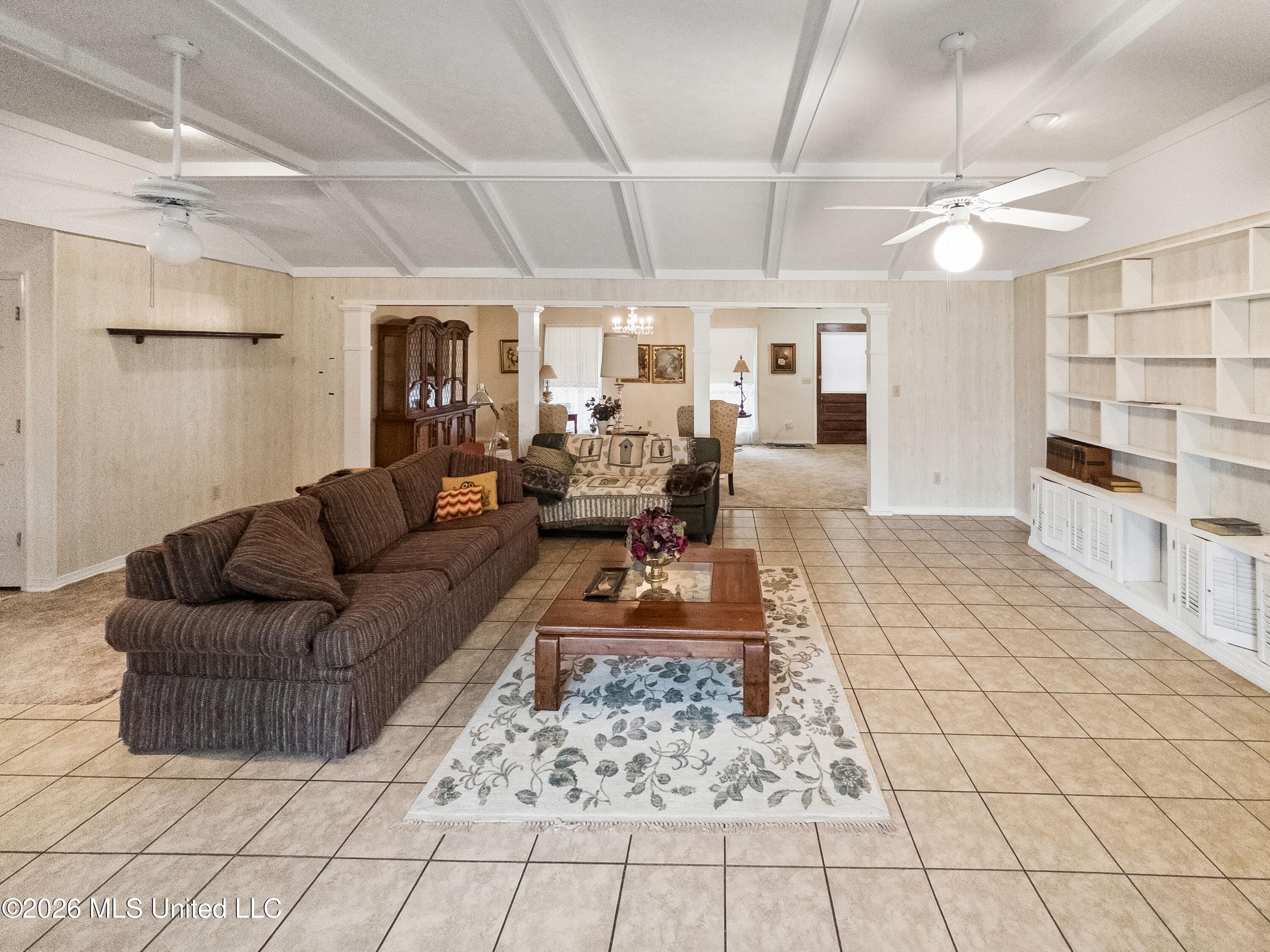 124 Main Street Property Photo 7