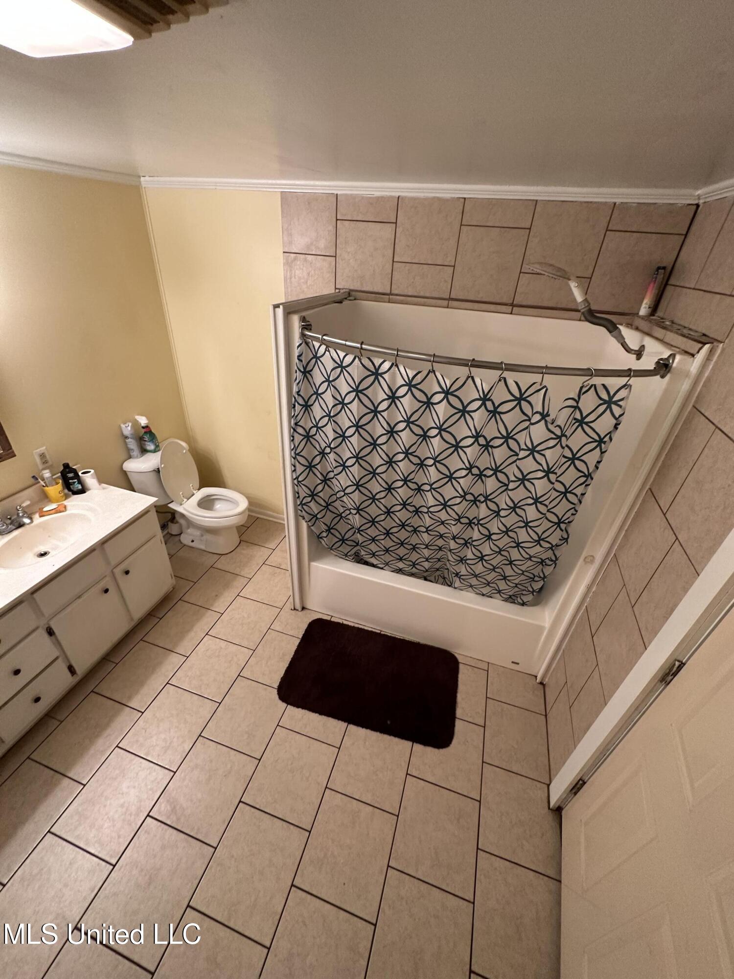 2049 Eleanor Street Property Photo 14