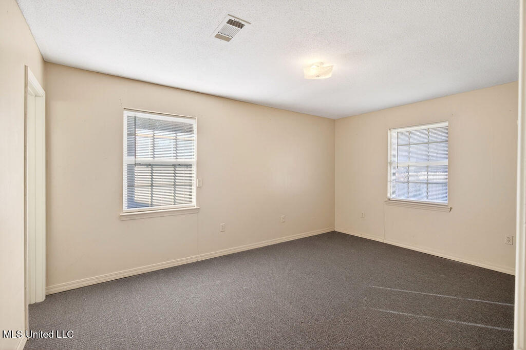 640 Peyton Drive Property Photo 13