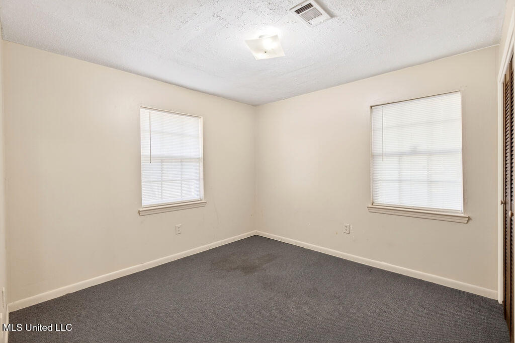 640 Peyton Drive Property Photo 16