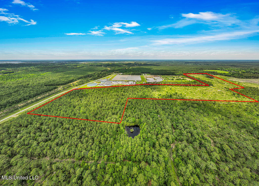 01 Bayou Cumbest Road Property Photo 4
