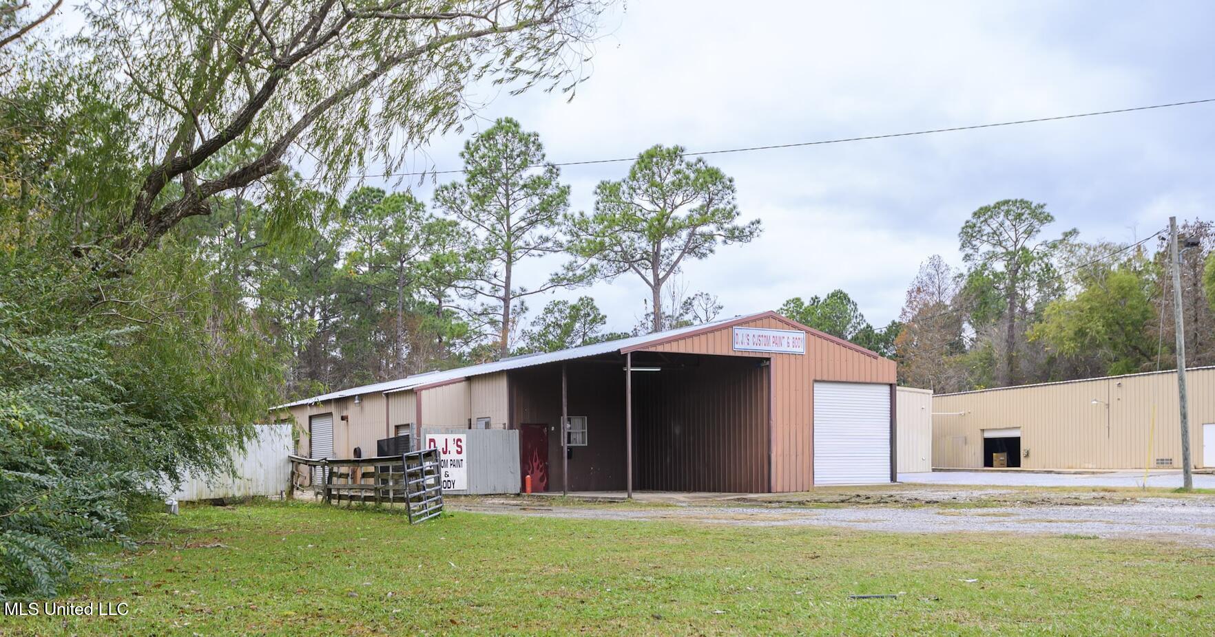 8117 Ms-63 Property Photo 1