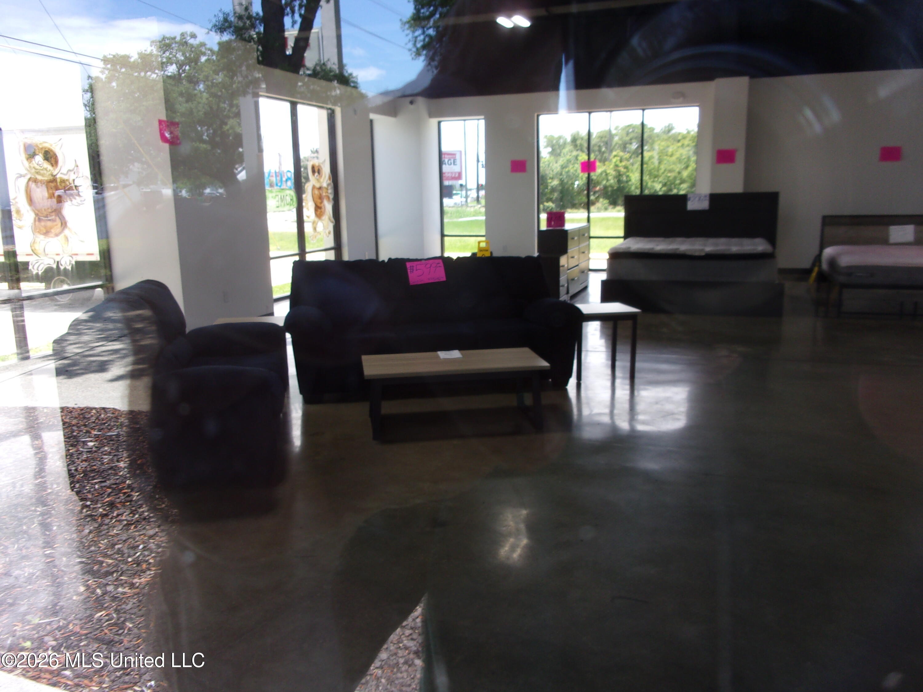 211 Eisenhower Drive Property Photo 3