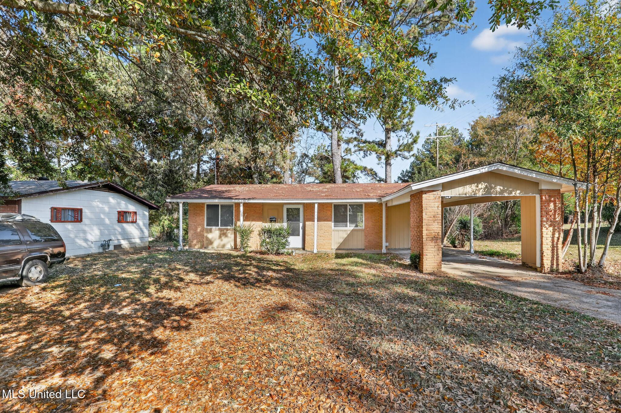 2446 Overbrook Drive Property Photo 1