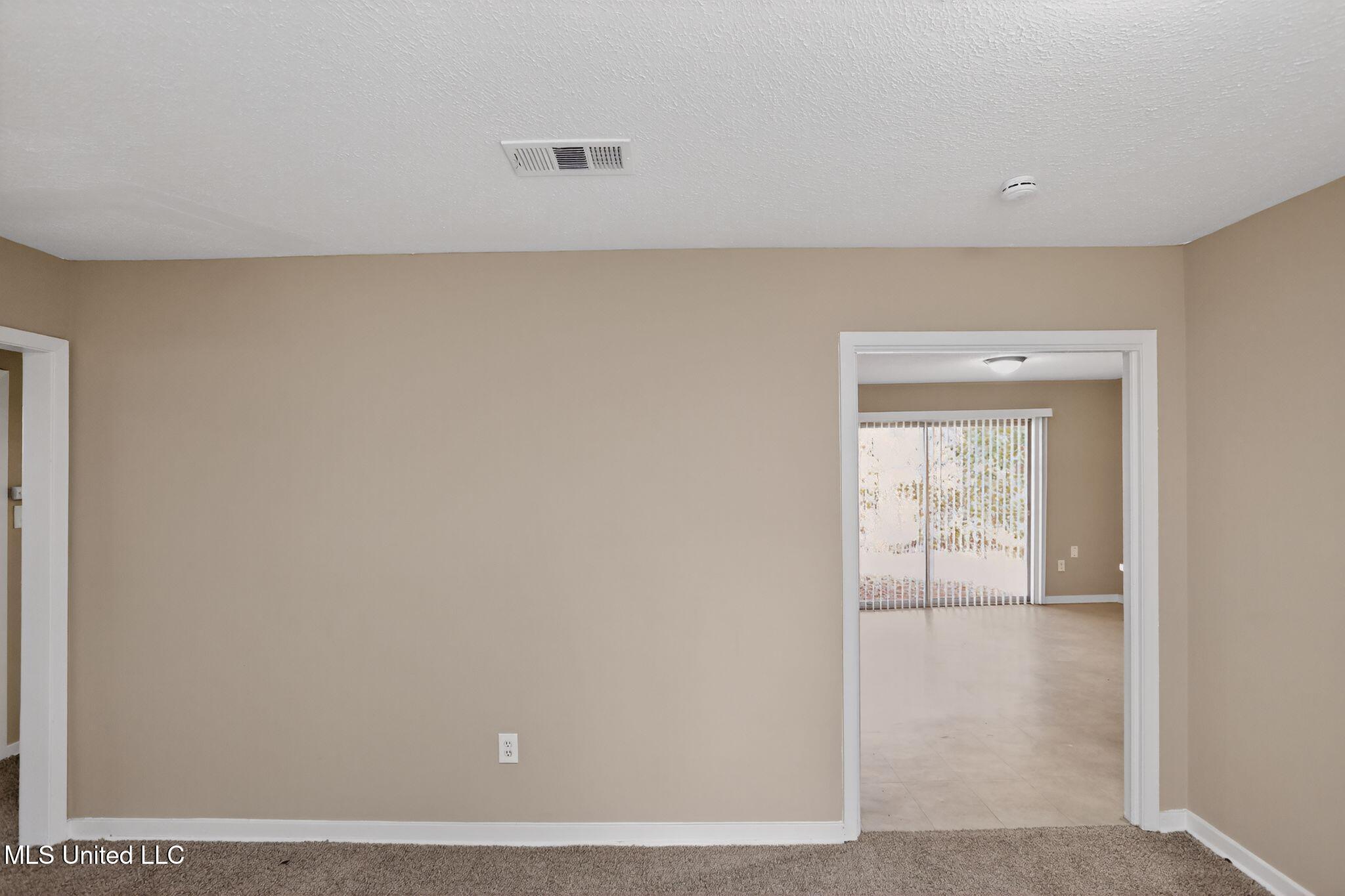 2446 Overbrook Drive Property Photo 15