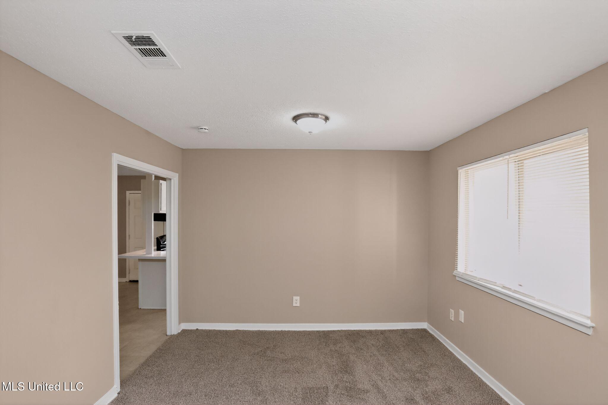 2446 Overbrook Drive Property Photo 19