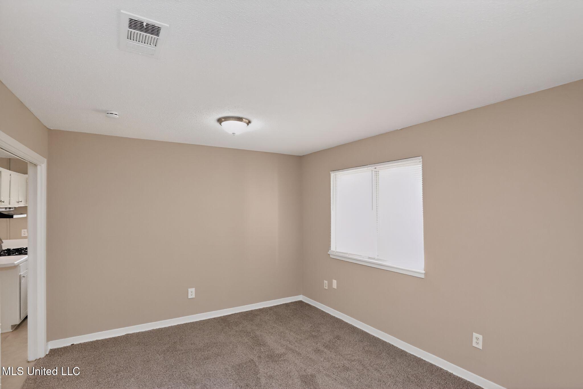 2446 Overbrook Drive Property Photo 21