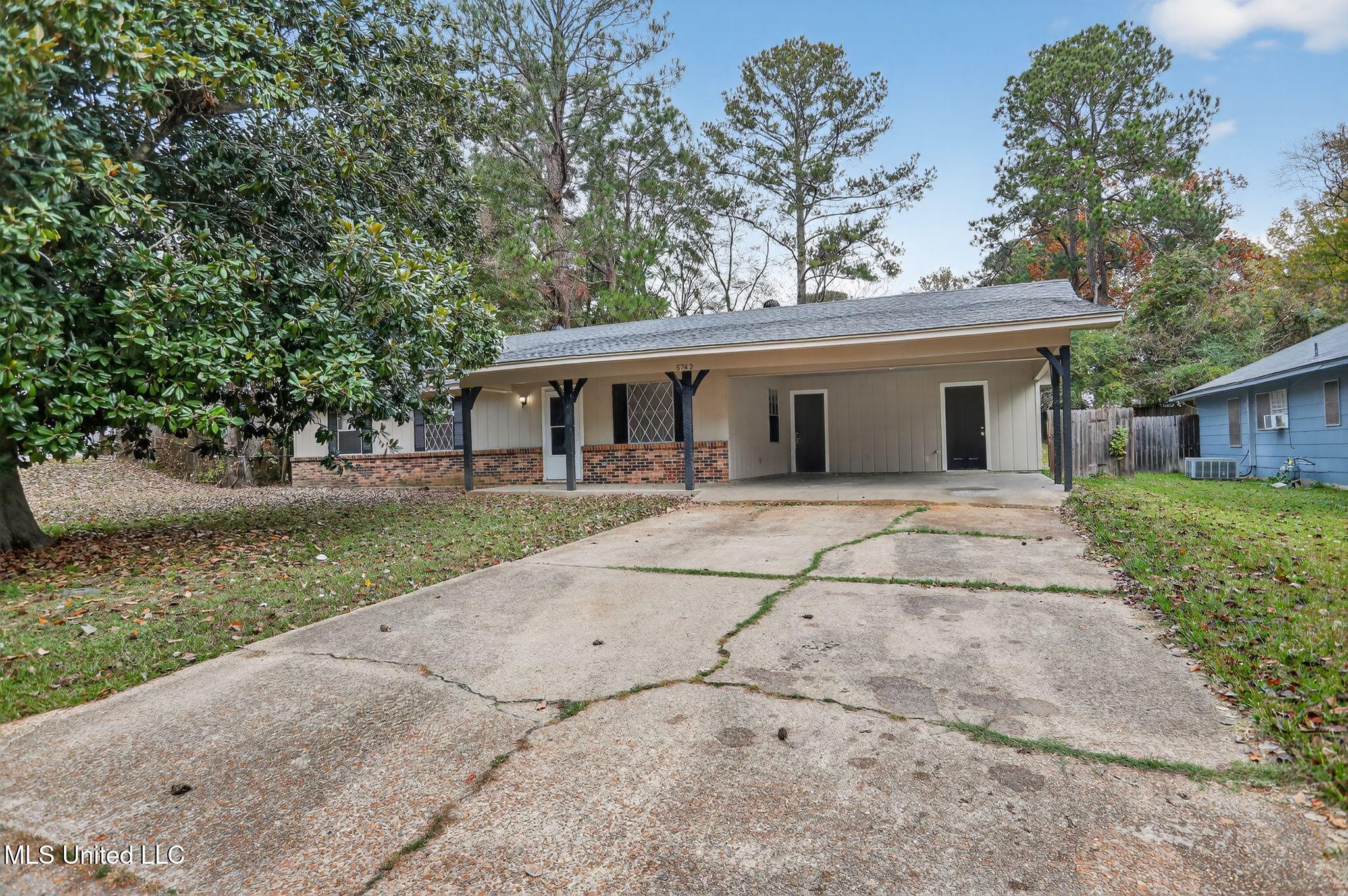 5742 Wildflower Drive Property Photo 1