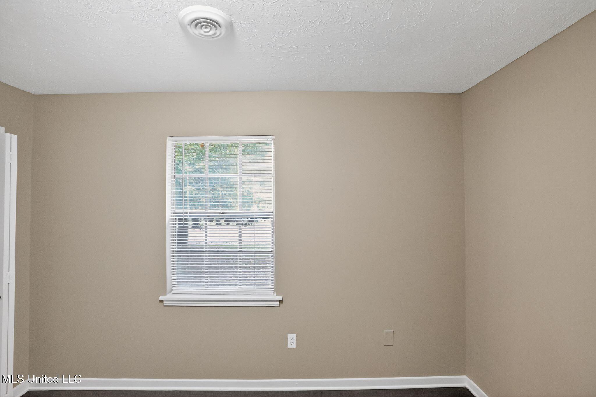5742 Wildflower Drive Property Photo 15