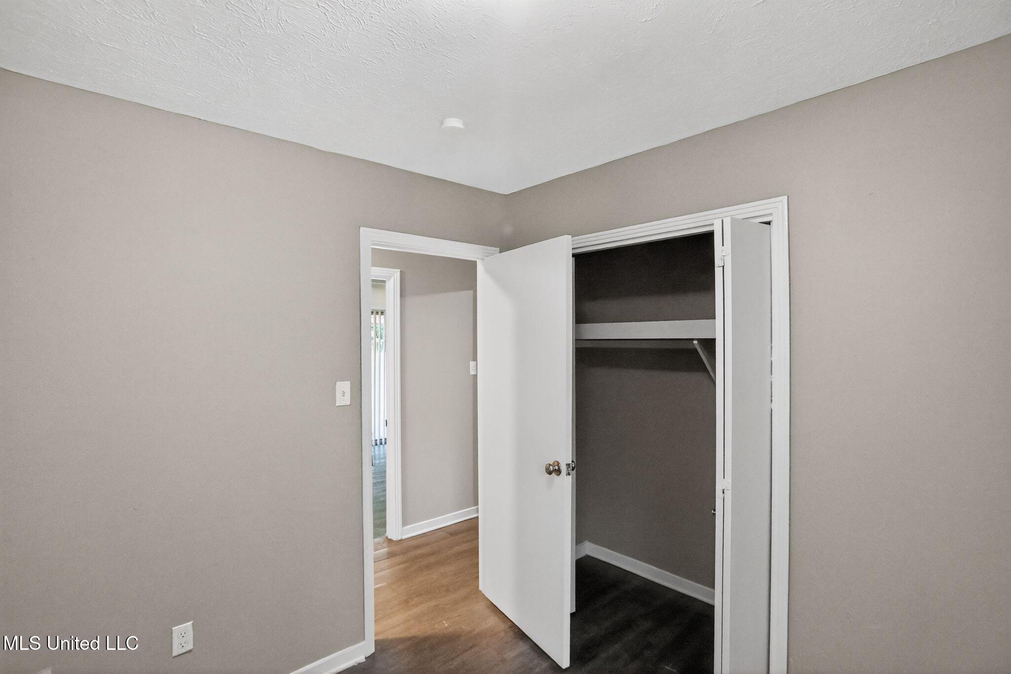 5742 Wildflower Drive Property Photo 26