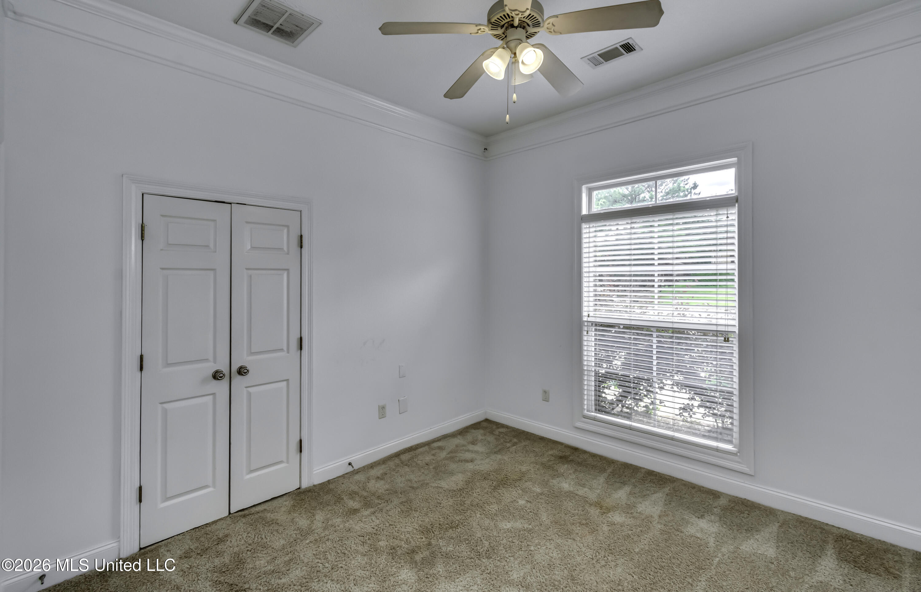 401 Kingsbridge Road Property Photo 50
