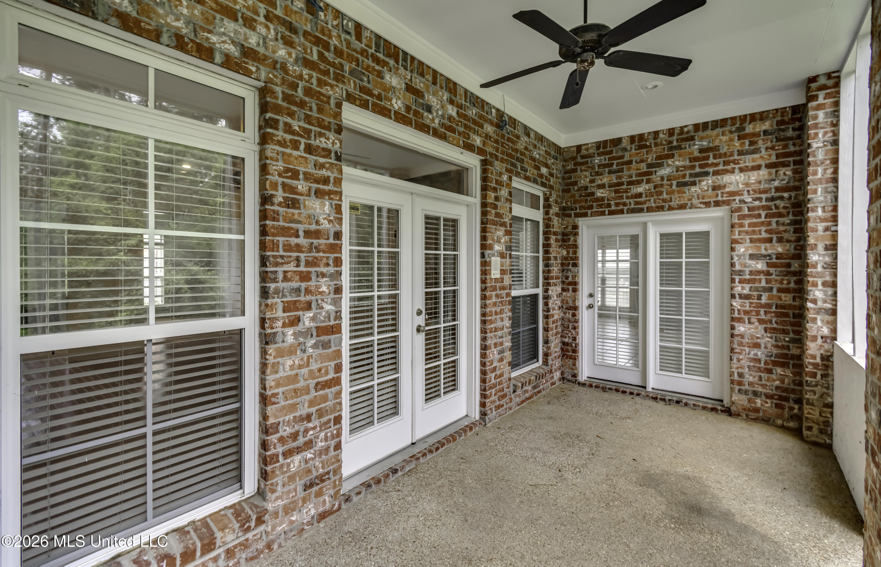 401 Kingsbridge Road Property Photo 86