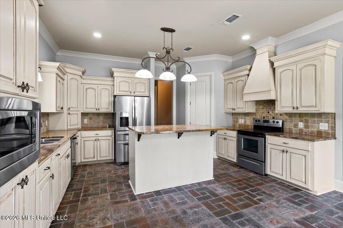 10 Magnolia Crossing Road Property Photo 8