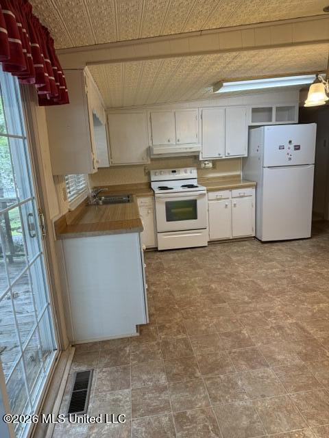 908 Lakeview Drive Property Photo 25