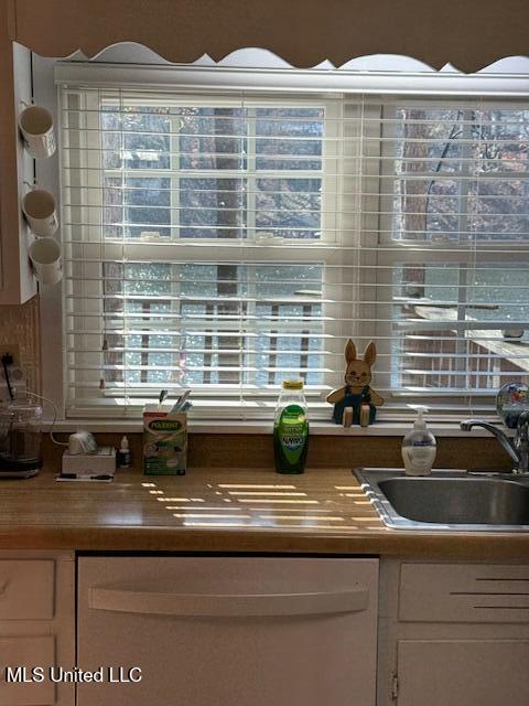908 Lakeview Drive Property Photo 41
