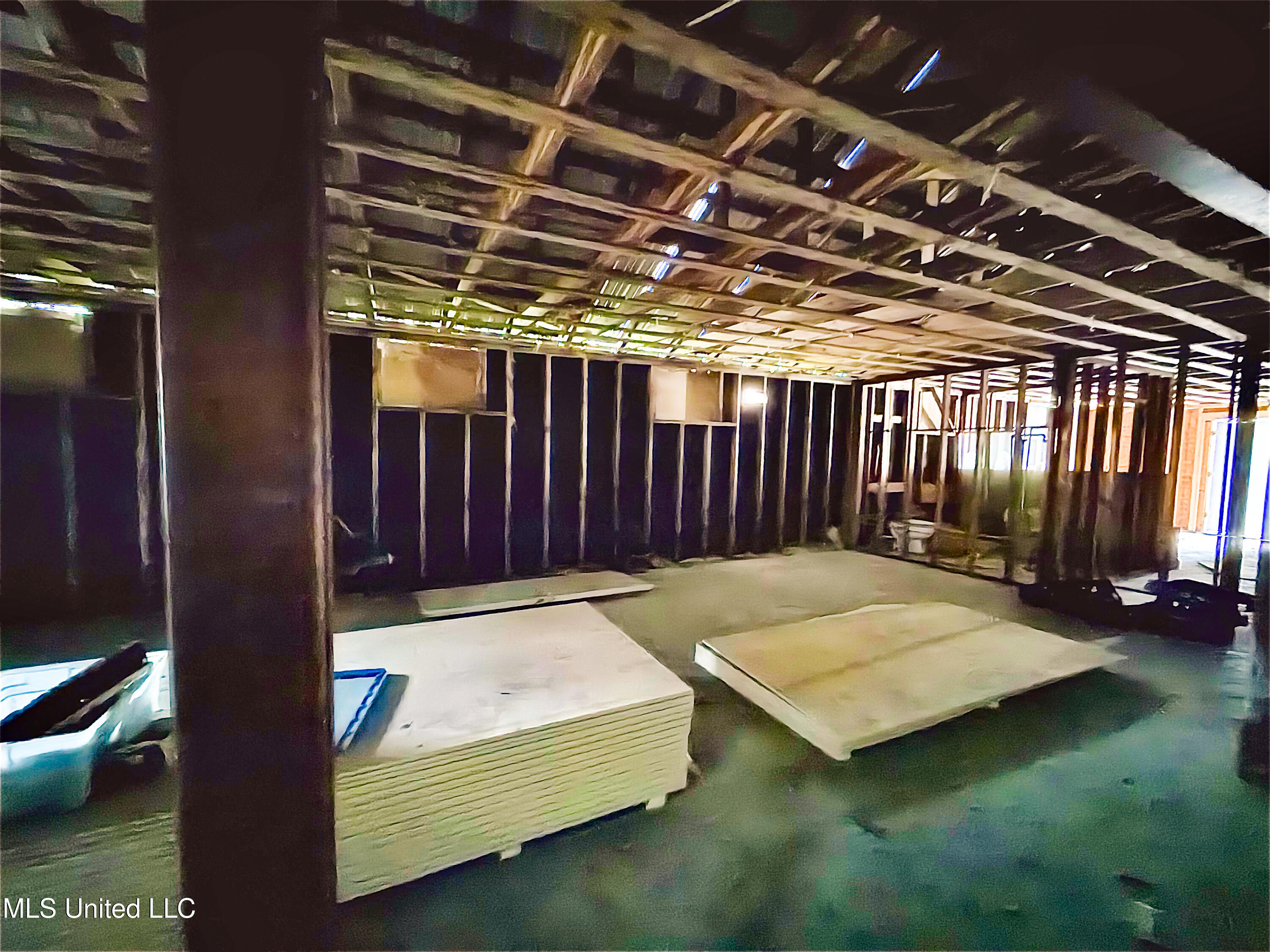 511 Division Street Property Photo 5